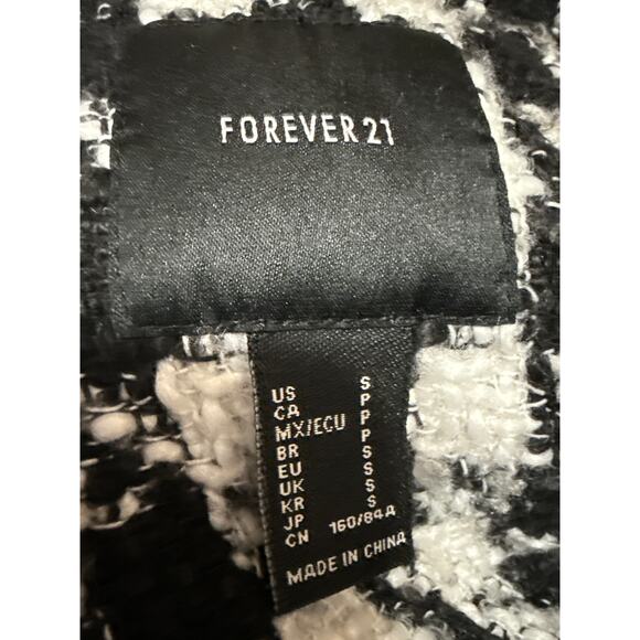 Forever 21 Women's Black White Tweed Houndstooth Checkered Overcoat Jacket Sz S - Picture 3 of 4